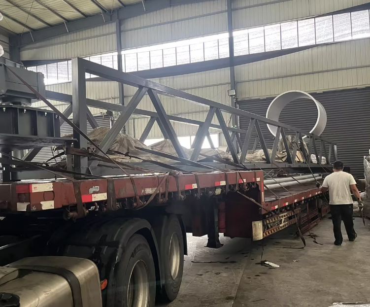 Qingben Environmental Protection Delivers Sludge Scraper Equipment to Ningxia, Supporting Local wastewater Treatment Projects
